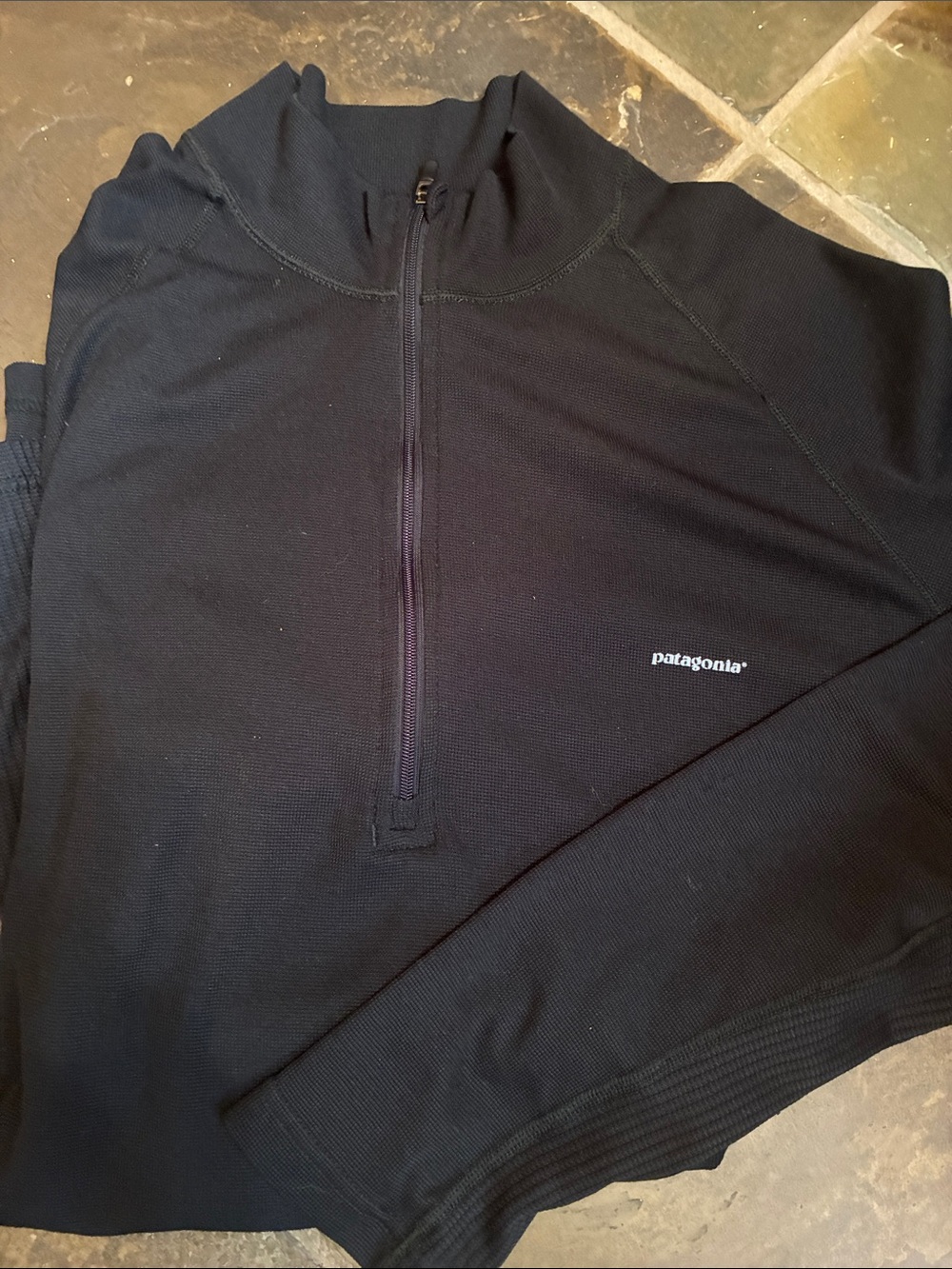 Patagonia capiline quarter zip Black Half-Zip Performance Top